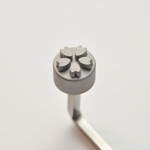 ĈijXeX / 1{y xVX  z