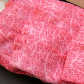 松阪牛 特選ロース 1000g(1kg)すき焼、しゃぶしゃぶ用 桐化粧箱入り　送料無料(一部地域除く) クール冷蔵便30,000円ギフト松坂牛 松阪肉 通販 黒毛和牛 牛肉 グルメ 霜降り 御中元 お歳暮 御歳暮 お正月 A4 A5 特産