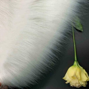 生地 白 長毛 パイル 毛布 絨布 白狐 フェイクファー ラグマット 敷物 ぬいぐるみ 裏地 布 幅160cm アクリル ポリエステル ペット用品 ソファ カバー 衣装 舞台衣装 帽子 マフラー 秋冬