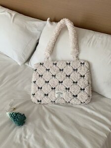 p\RobO fB[X ؍ qcW  hJ 킢 MacBook 13-14.1C` 15.6-16.1C` |GXe