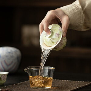  ` ? Wq s eB[Zbg gю I  eB[Jbv AEghA I?(x2)