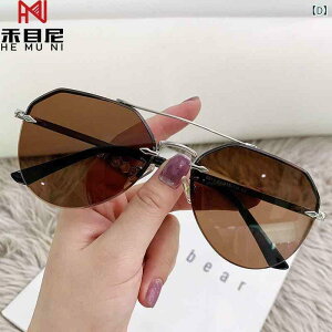 TOX fB[X UVJbg O΍ t@bV hCu AEghA F F ubN F