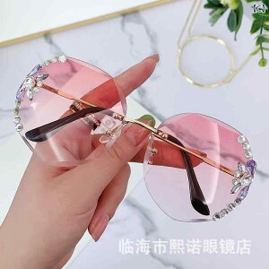 TOX fB[X UV400 OJbg g Jbg Ȃ Ռ F IȃfUC t@bV hCu s