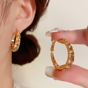 CO fB[X g ؍ JtFJ[ WRjA T[N Ԃ t[vsAX dCbLH