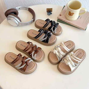 T_ LbY ̎q  CXg[  Xbp qC WjA  킢  uE x[W ubN(x2)