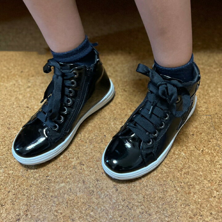 楽天市場】キッズシューズ 女の子 スニーカー かわいい ハイカット  