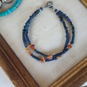 エッチドカーネリアンとインドパシフィックビーズのブレスレット【送料無料】【ブレスレット】【カーネリアン】【インドパシフィックビーズ】【アンティーク】【ガラス】【とんぼ玉】