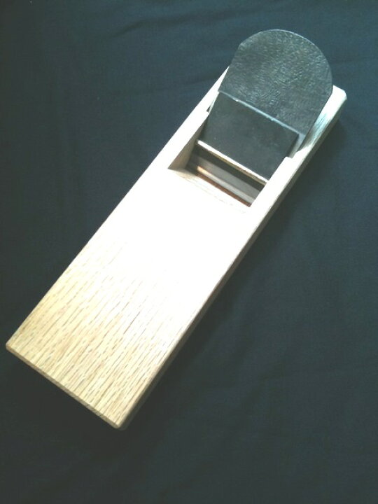 楽天市場】石堂秀雄作 巴焔 桐箱入追柾台入鉋 寸八(70mm) : TOOL FOR U 