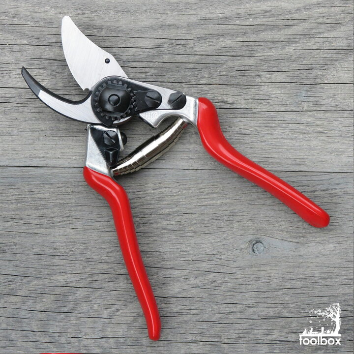 楽天市場 日本新発売 コンパクトモデル メール便利用で送料無料 日本輸入正規代理店品 剪定ばさみ Felco14 フェルコ14 切断能力18mm 軽量 小型 剪定鋏 園芸用はさみ 贈り物 ギフト包装対応 女性 手の小さい方向け バラの手入れ 庭道具屋 Toolbox 園芸