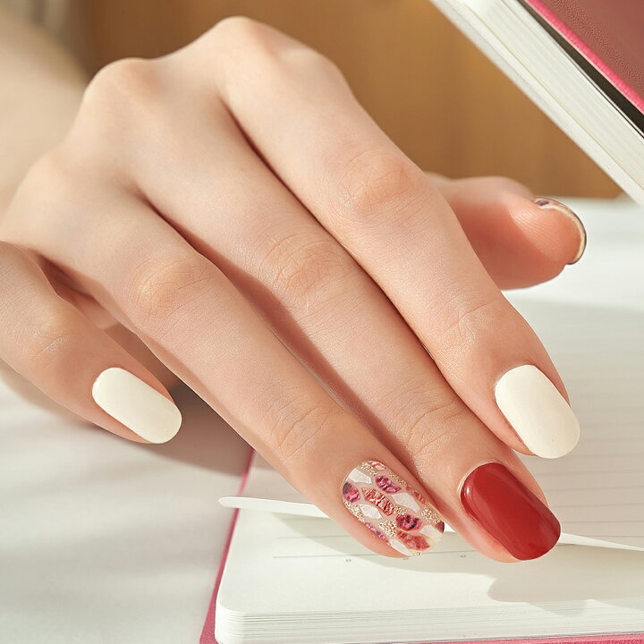 楽天市場 送料無料 貼る ジェル ネイル シール Edgeu Shop Gel 貼るジェルネイル ジェルネイルシール ルビーレッドシェル 2シート 34枚入り ネイルシール ネイルステッカー ネイル用品 貼るだけ 簡単 かわいい おうち時間 ギフト プレゼントセルフネイル Top