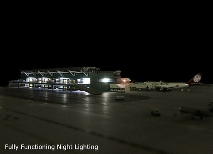 Roteiro4s Terminal 空港ターミナルジオラマセット 模型 4機駐機タイプ 建物 Groove 飛行機 受注生産 照明塔付 1 Delta 完成品 デルタグルーヴ R3 02l 400スケール用 搭乗橋