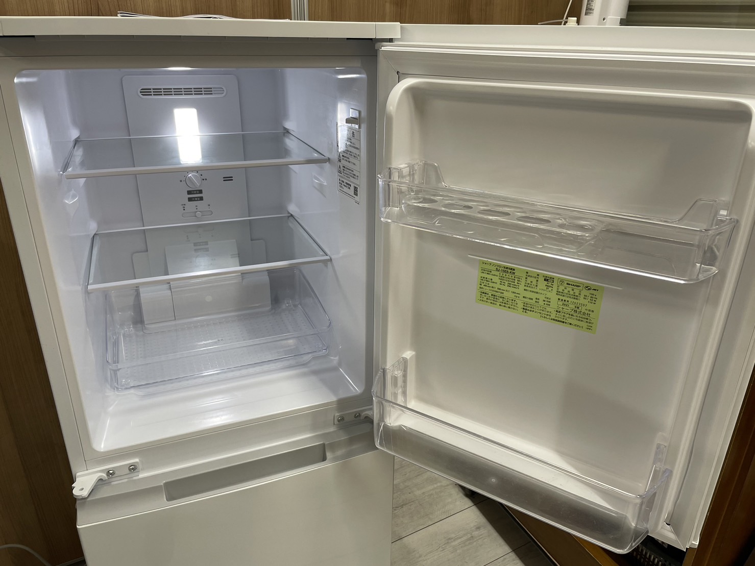 楽天市場】【中古】SHARP 冷蔵庫 SJ-15E8-KW 一人暮らし 2021年製 152L