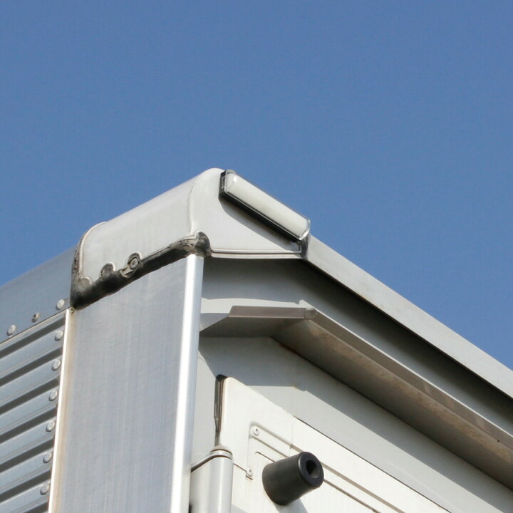 槌屋ヤック 閃光車高灯 ホワイト 12/24V共用 CE430 : トラックショップトップロード仙台 槌屋ヤック 閃光車高灯 ホワイト 12/24V共用 CE430 : トラックショップトップロード仙台