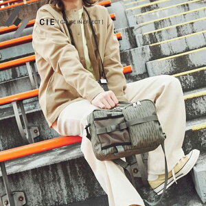 �y���K�i�z�V�[ CIE �V�����_�[�o�b�O GRID3 BOTTLE SHOULDER BAG (M) LIMITED EDITION - RAIN CAMO - �V�����_�[�o�b�O 032065RC ���� �J�̓� �v���[���g ����������