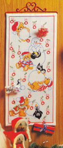 OOE �N���X�X�e�b�`�h�J�L�b�g 11143 �N���X�}�X �A�h�x���g�J�����_�[ �f���}�[�N�� Christmas X'mas Santa Claus Advent Calendar �y�C�O����/�[��40�`80�����x�z