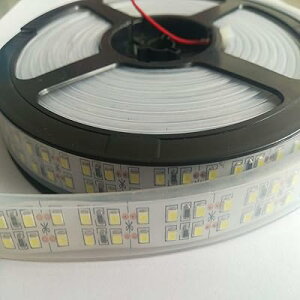 LEDe[v 12V h 5M zCg SMD2835 3528 1200A  Px x[X DƖ OƖ ledԐڏƖ Jo[t Ɠ gbN ʔ (zCg)
