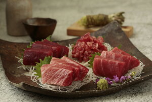 【期間限定 ポイント還元中】 送料無料 静岡焼津 天然本まぐろ三昧セット 本まぐろ大トロ150g×1、本まぐろ中トロ150g×1、本まぐろ赤身150g×1、本まぐろたたき100g×2