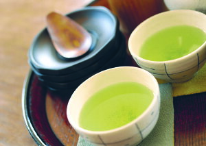 【期間限定 ポイント還元中】 送料無料 静岡 天竜茶 煎茶清緑80g、煎茶80g×2