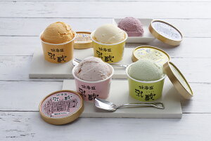 【期間限定 ポイント還元中】 送料無料 北海道 「乳蔵」 北海道アイスクリーム10個セット (バニラ、赤肉メロン、青肉メロン、ハスカップ、ストロベリー×各80ml)×各2 お取り寄せ ギフト 詰合