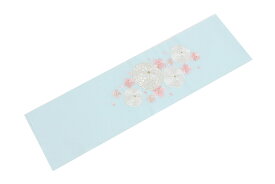 女物 刺繍 半衿 シルエリー 万寿菊 新合繊 ポリエステル 着物 振袖 晴れ着 お正月 お参り 初詣 白 ピンク クリーム 水色 日本製 半襟 レディース 婦人 和のなごみや味わいを着物姿でお過ごしください メール便OK