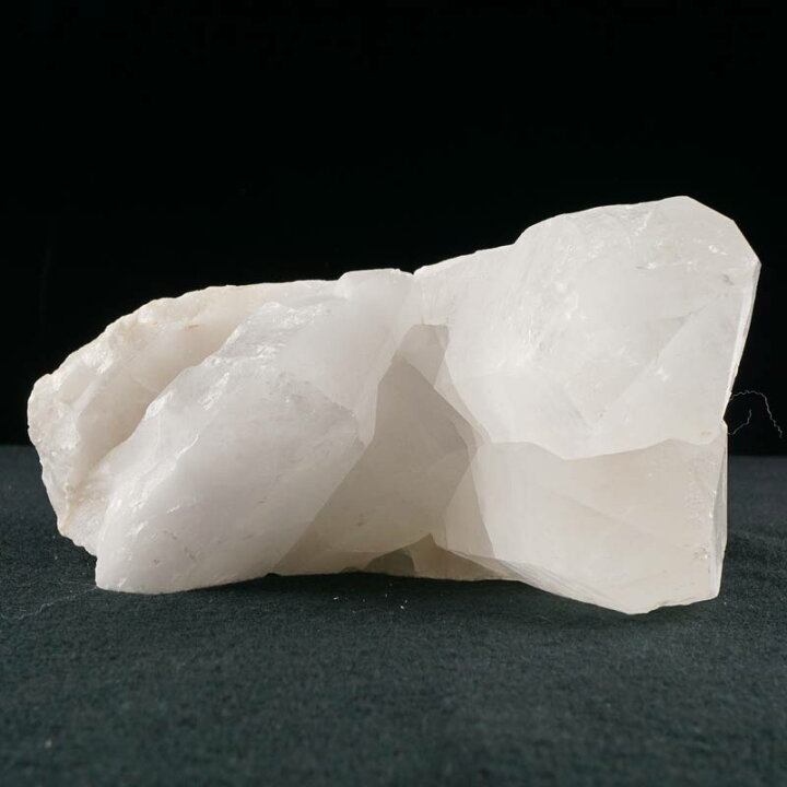楽天市場】2.5Kg 水晶 クラスター 水晶 原石 ブラジル産 quartz 