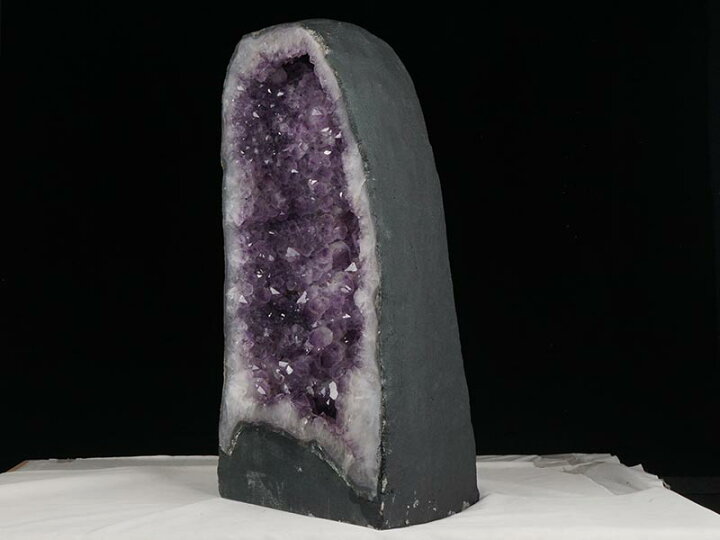 楽天市場】アメジストドーム 32.3Kg ブラジル産 晶洞 amethyst 