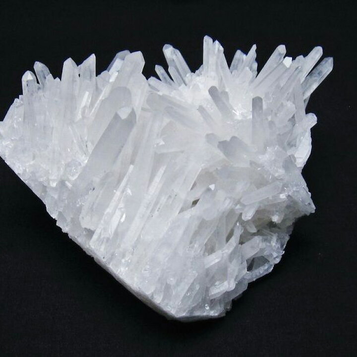 楽天市場】1.2Kg 水晶 クラスター 水晶 原石 四川省産 パワーストーン  