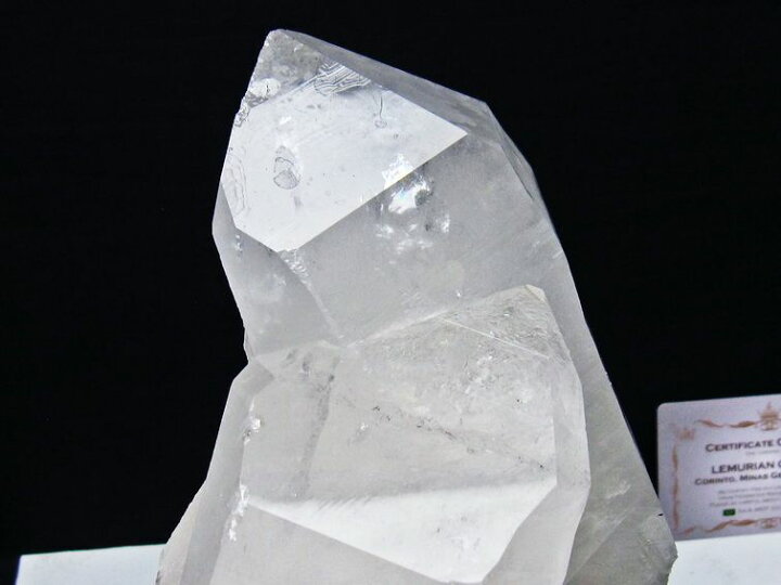 楽天市場】1.6Kg 水晶 クラスター 原石 台座付属 ブラジル ミナス 