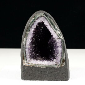 1.3Kg アメジストドーム ウルグアイ産 ミニ アメジスト ドーム 卓上サイズ 原石 晶洞 ジオード 原石 amethyst 玄関 アメジストカペーラ 天然石 風水 開運 浄化 dome 一点物 送料無料 174-2268