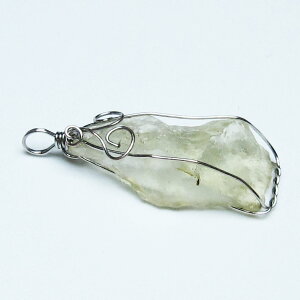���r�A���O���X �y���_���g libyan desert glass ���� �y���_���g�g�b�v ���r�A���K���X ���r�A���f�U�[�g�O���X pendant ��_�� ���[���֑������� 112-13690