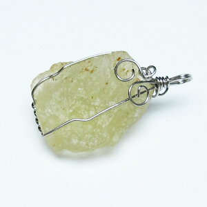 ���r�A���O���X �y���_���g libyan desert glass ���� �y���_���g�g�b�v ���r�A���K���X ���r�A���f�U�[�g�O���X pendant ��_�� ���[���֑������� 112-13759