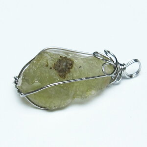 ���r�A���O���X �y���_���g libyan desert glass ���� �y���_���g�g�b�v ���r�A���K���X ���r�A���f�U�[�g�O���X pendant ��_�� ���[���֑������� 112-13812