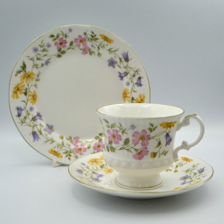 楽天市場】ヴィンテージ トリオ ティーカップ＆ソーサー Elizabethan 