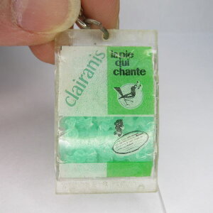 AeB[N u{ L[z_[ La Pie qui Chante LfB Be[W BG L[O ƃmxeB Bourbon َq