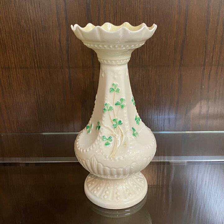 楽天市場】アンティーク 花瓶 シャムロック Belleek ベリーク 