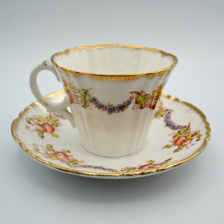 楽天市場】アンティーク トリオ ティーカップ＆ソーサー Royal Albert 