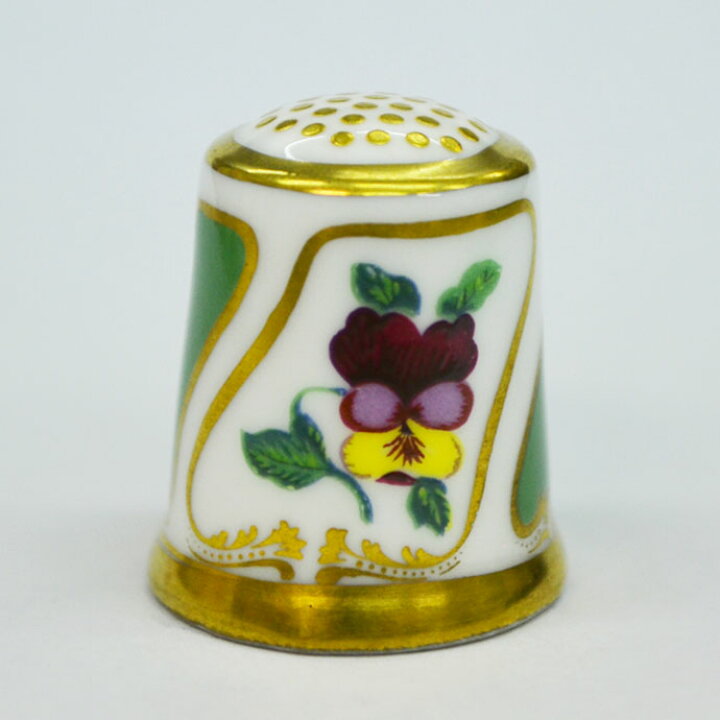 楽天市場】アンティーク シンブル royal crown derby ロイヤルクラウンダービー 1985年頃 The Moses Webster 1825 ヴィンテージ ソーイング 裁縫 アイテム インテリア 雑貨 かわいい 指貫 指ぬき : 英国雑貨「トゥーシェ」 楽天市場】アンティーク シンブル royal crown derby ロイヤルクラウンダービー 1985年頃 The Moses Webster 1825 ヴィンテージ ソーイング 裁縫 アイテム インテリア 雑貨 かわいい 指貫 指ぬき : 英国雑貨「トゥーシェ」