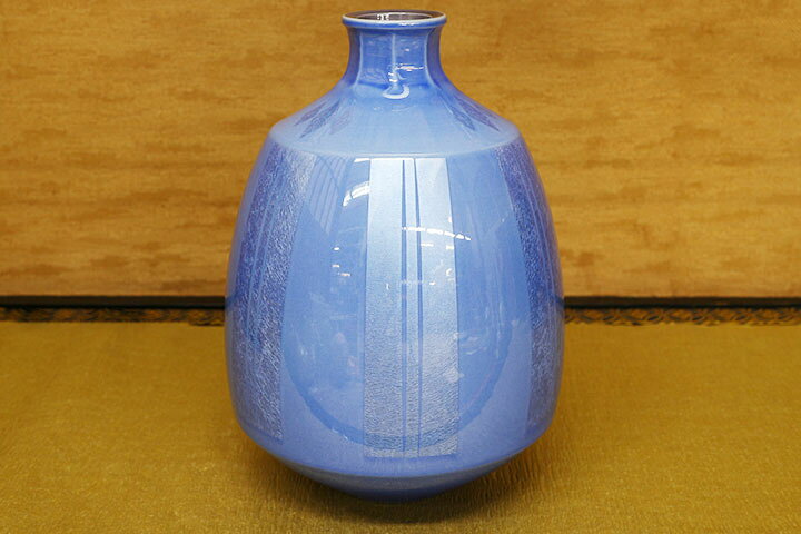 楽天市場】九谷焼 壺 淡青釉裏銀彩花文 桐箱付/中田一於＜送料無料 