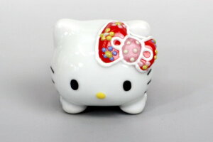 楽天市場 九谷焼 ハローキティ テーブルフィギュア 箸置 お花畑 和食器 ハローキティ 箸置き フィギュア 人気 ギフト 贈り物 プレゼント 結婚祝い 内祝い お祝い 使う 贈る 九谷焼専門店 陶らいふ