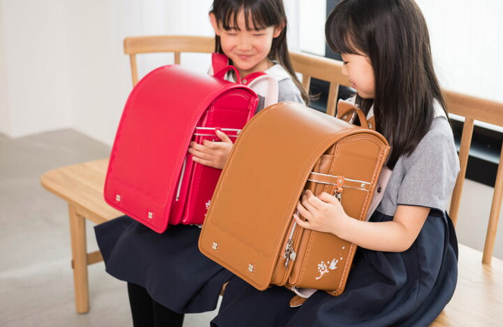 楽天市場 大販売会 23年モデル ランドセル 女の子 フィットちゃん 女の子 リトルチュチュ シスター 赤ずきん 新品番 刺繍 日本製 キャメル レッド ピンク ラベンダー ネイビー ハシモト ナチュラル 送料無料 クラリーノ 6年保証 シンプル おすすめ カバンの
