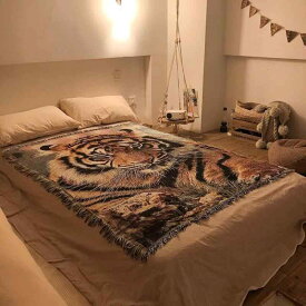 ブランケット 虎柄 タイガー ラグ ソファカバー ベッドカバー ひざ掛け 肩掛け オフィス レジャー キャンプ 車中泊 オールシーズン ポリエステル