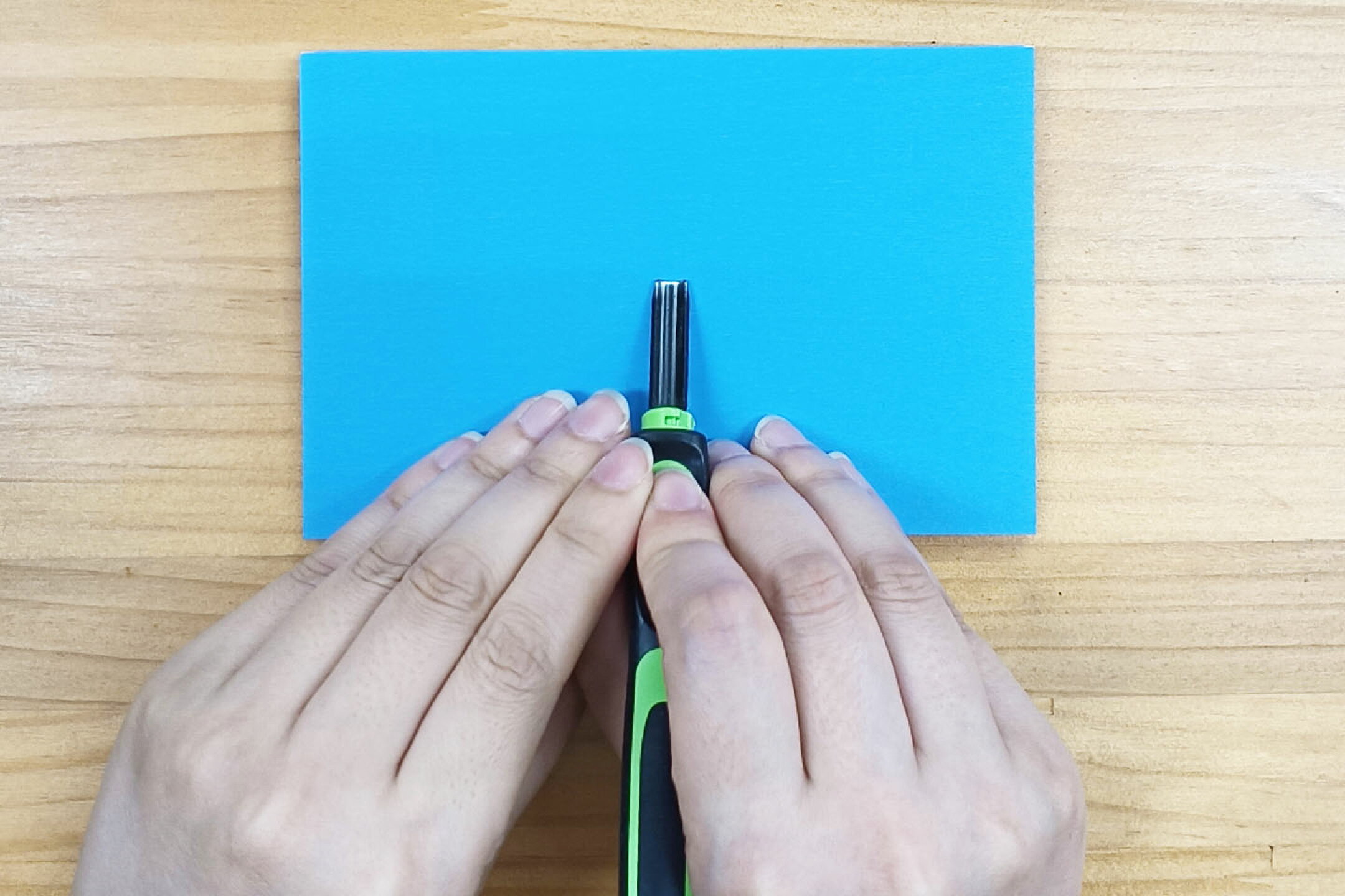 彫刻刀の使い方