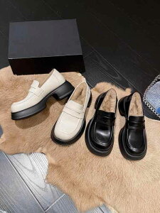 vC fB[X U[ V[Y n C ~ N g ۉ  p V[Y [t@[