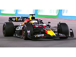 �y�\��z2023�N�����\��RED BULL - F1 RB18 TEAM ORACLE RED BULL RACING N 1 WINNER AZERBAIJAN GP 2022 MAX VERSTAPPEN - MATT BLUE YELLOW RED /Minichamps 1/43 �~�j�J�[