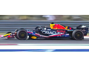 y\z5-7ȍ~\RED BULL F1 RB19 TEAM ORACLE N 1 WORLD CHAMPION WINNER AUSTIN USA GP 2023 MAX VERSTAPPEN tBMAtCO /Bburago 1/43 ~jJ[