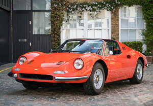 y\zFerrari Dino 246 GTS 1972 b\fB[m ubN/ BBR 1/18 46~jJ[