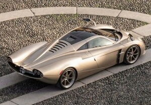 y\zPagani Huayra Codalunga |VFS[huY^bN/ BBR 1/18 200~jJ[