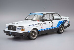 Volvo 240 Turbo (RHD) Volvo Dealer Team no.10 ATCC 1986 R.Francevic/ IXO 1/18 �~�j�J�[