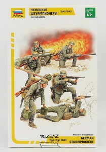 �t�B�M���A �h�C�c ���m �ˌ��H�� 1940/ ZVEZDA 1/35 �~�j�J�[