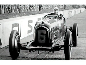ALFA ROMEO - F1 P3 N 6 WINNER MONZA GP 1932 R.CARACCIOLA - RED /CMC 1/18 ~jJ[